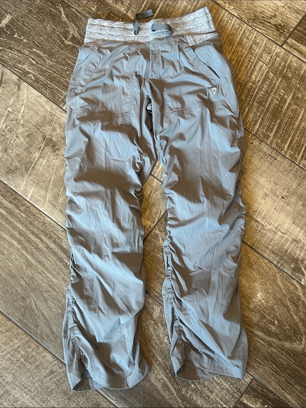 Ivivva Dance Studio Grey Lightweight Active Pants sz 6